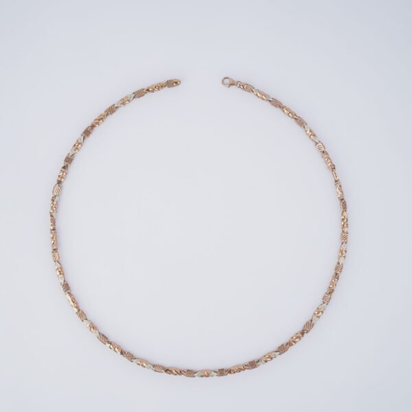 Textured gold chain necklace